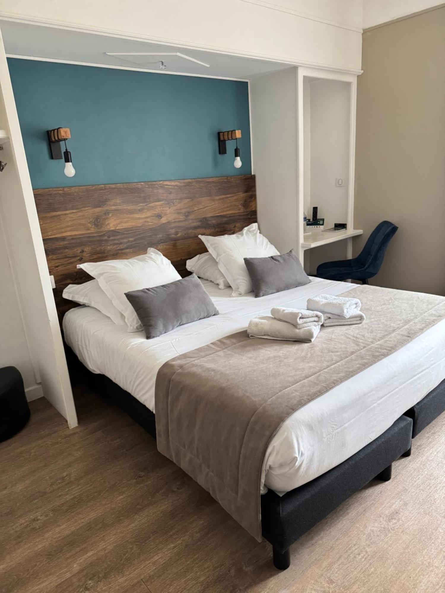 Logis Hotel De La Poste Vitry-le-Francois Luaran gambar
