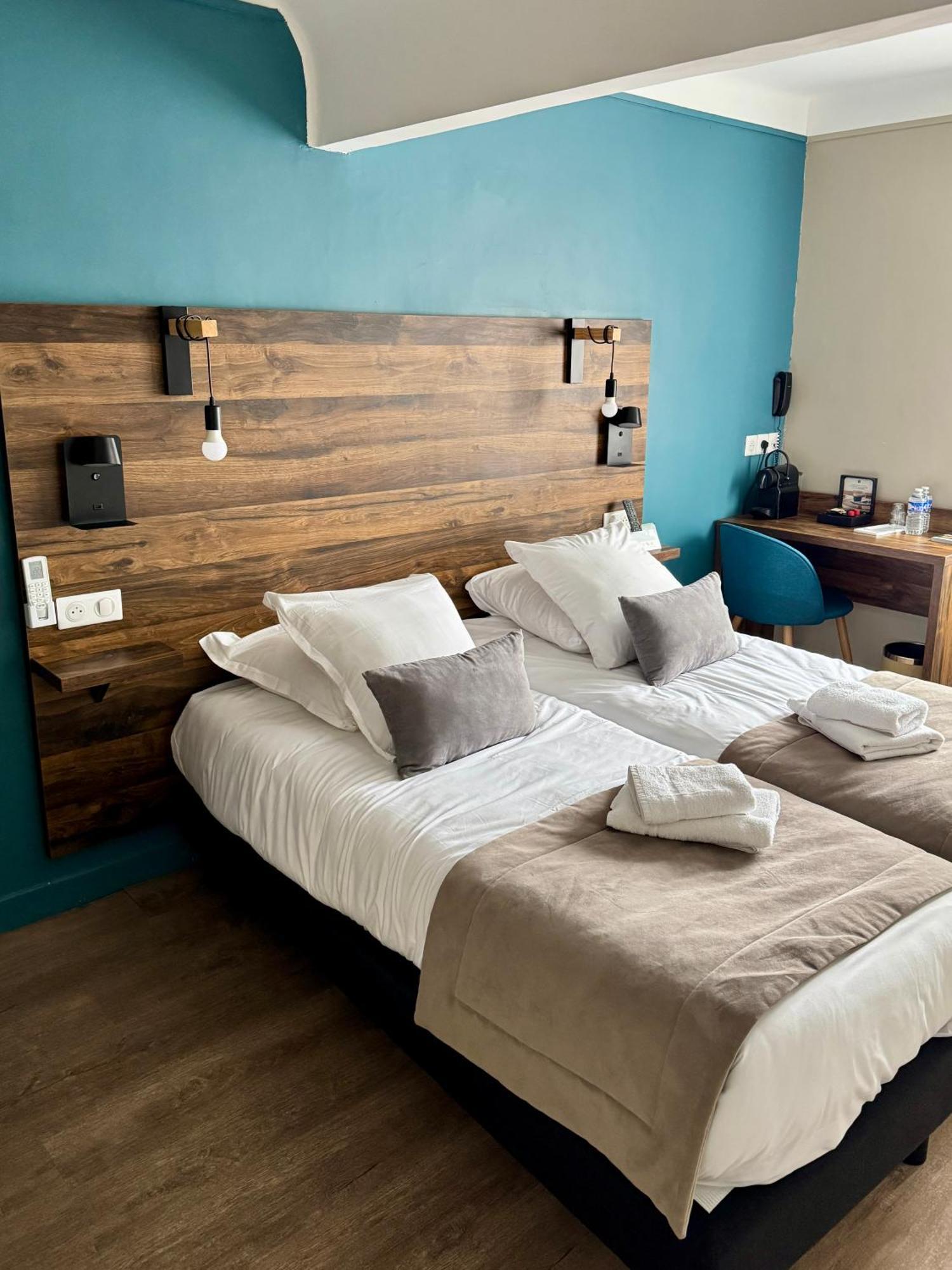 Logis Hotel De La Poste Vitry-le-Francois Luaran gambar