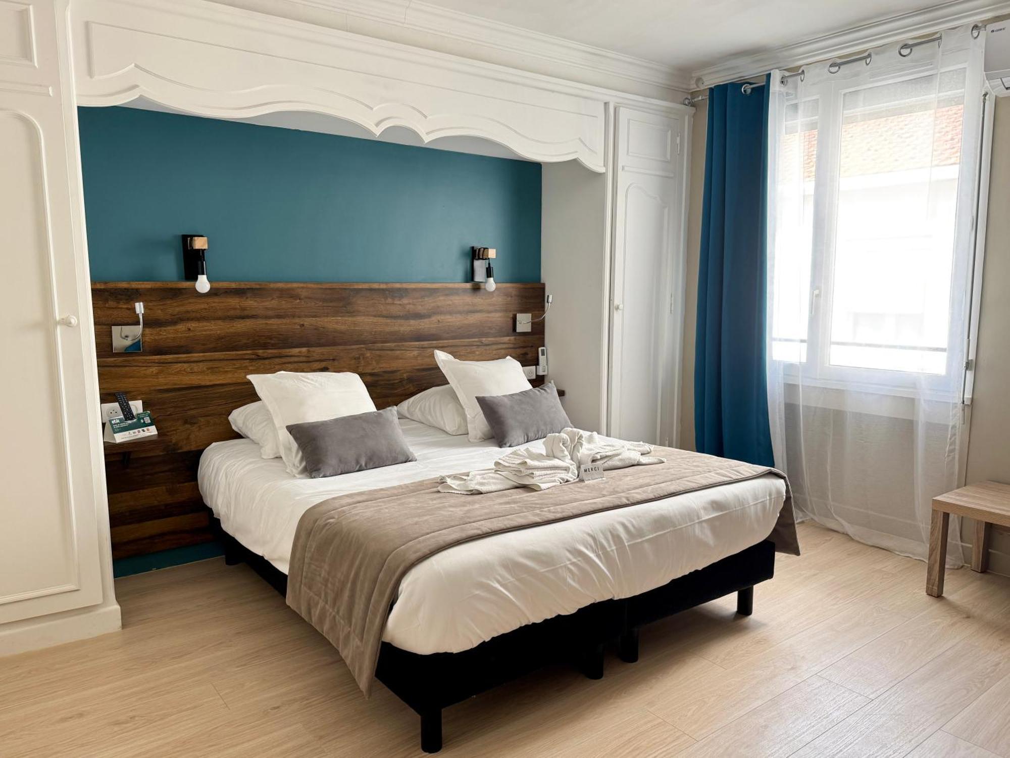 Logis Hotel De La Poste Vitry-le-Francois Luaran gambar